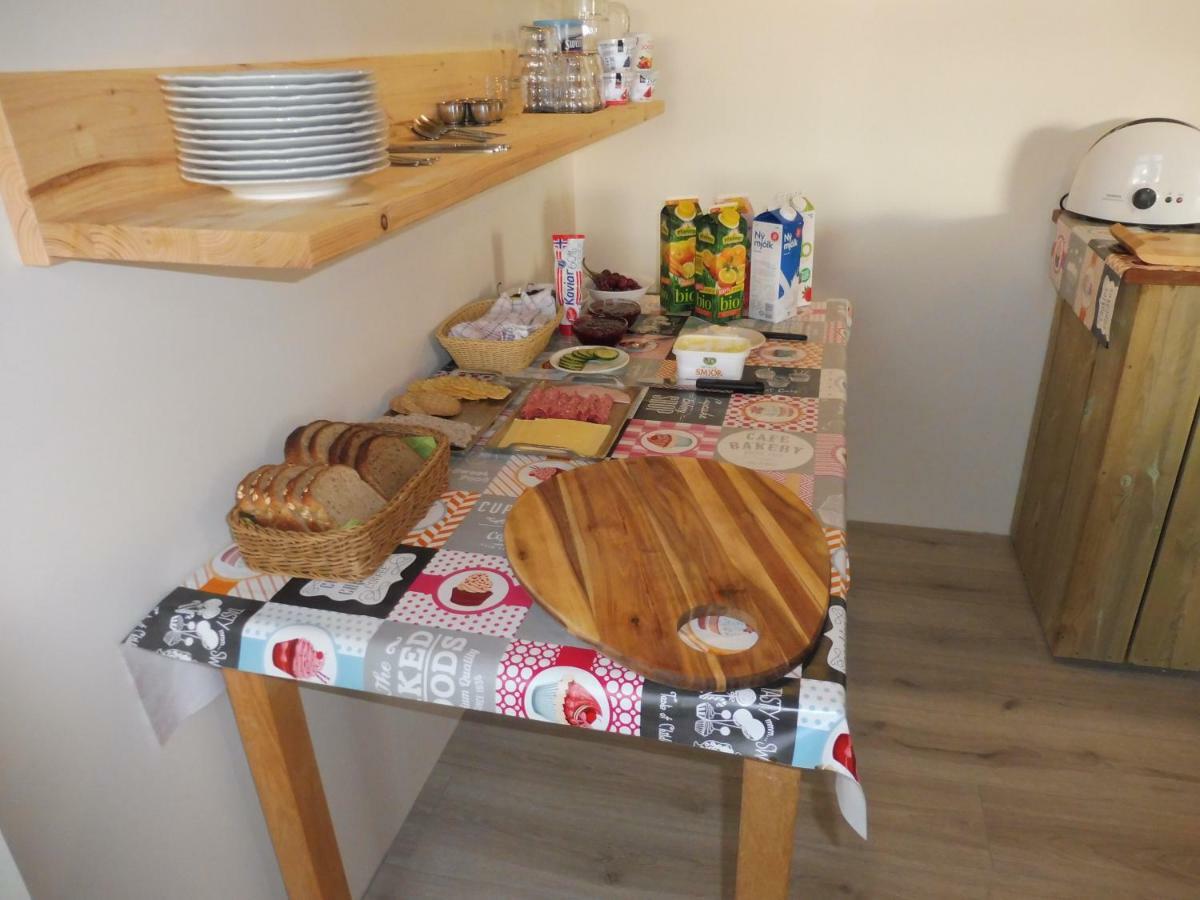 Lon Apartment *